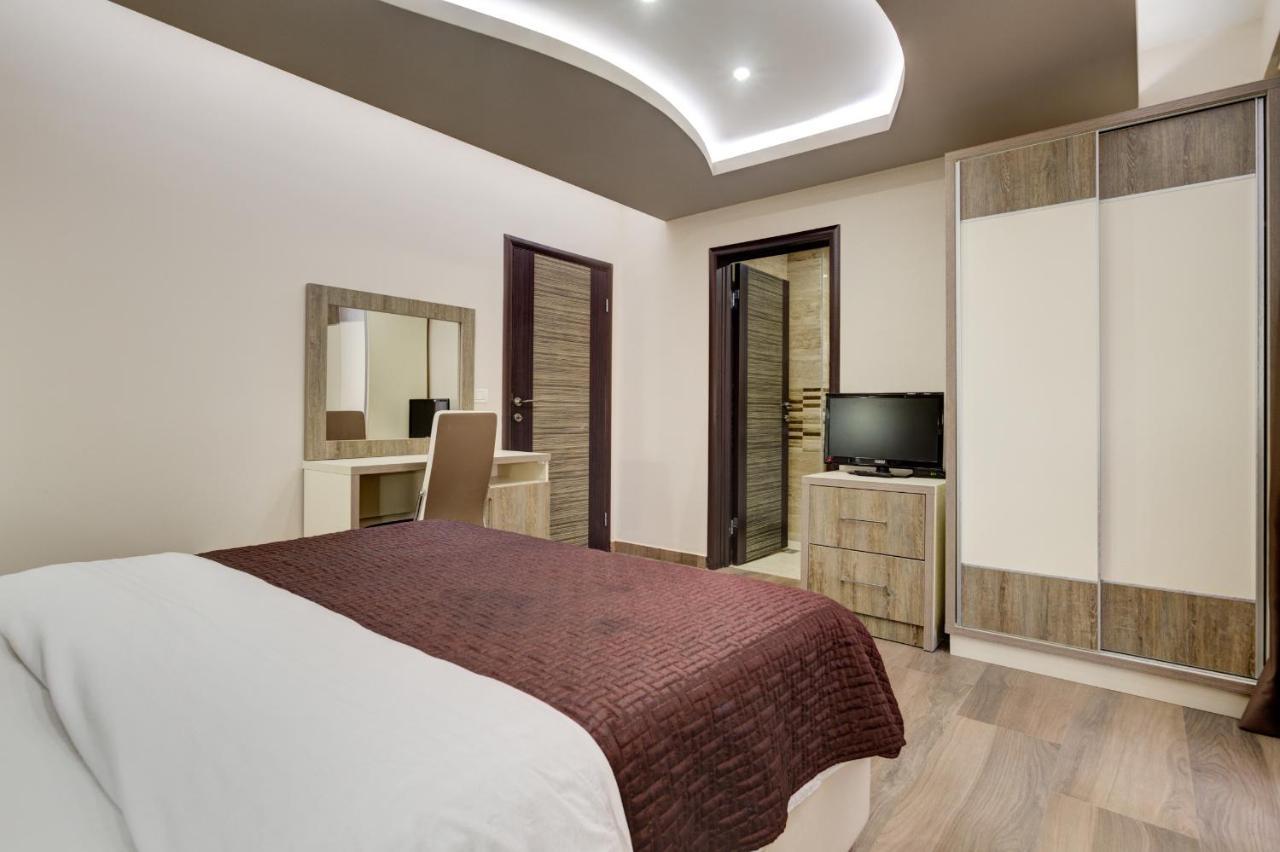 Hotel Zan Ulcinj Quarto foto
